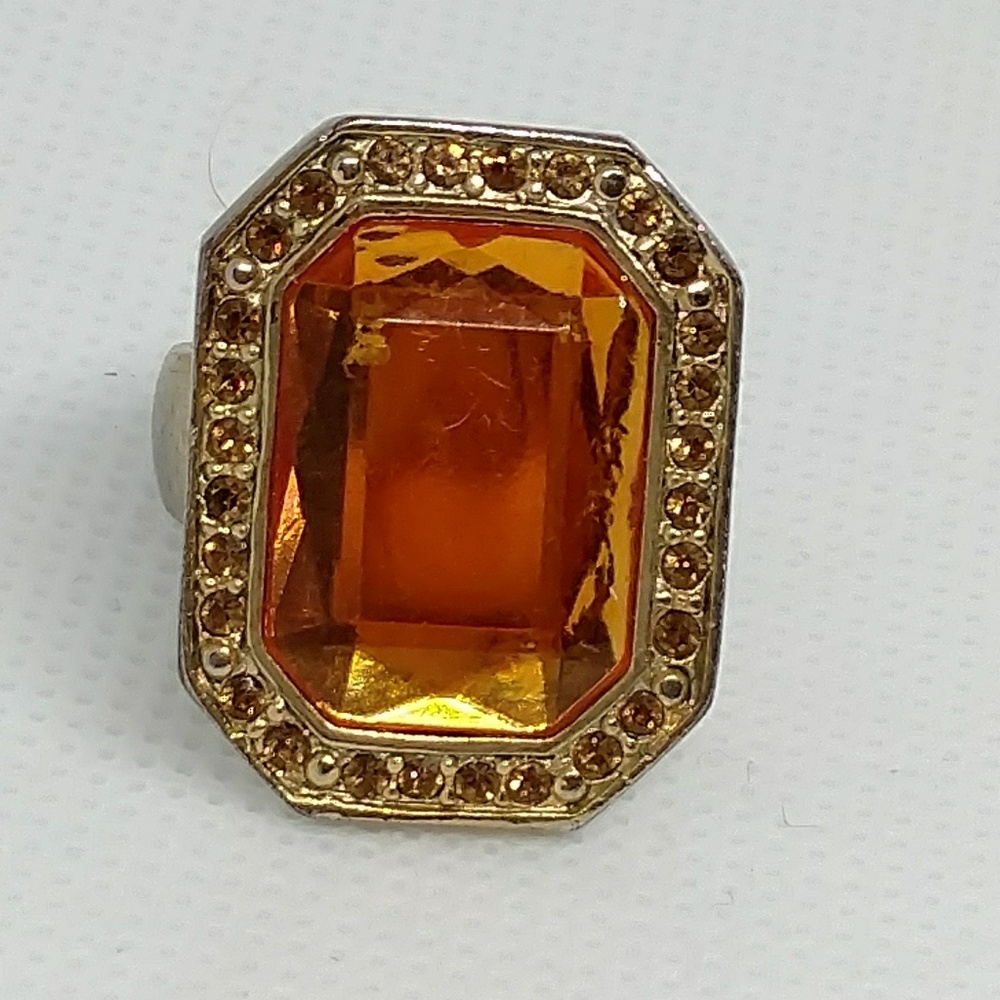 Vintage statement ring citrine colored rhinestones
